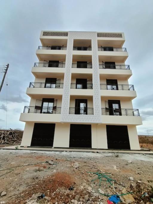 1 Bedroom Fully Furnished Luxurious Apartment Voi Town المظهر الخارجي الصورة